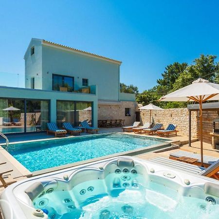 Villa Eleanna Agnítsini Extérieur photo